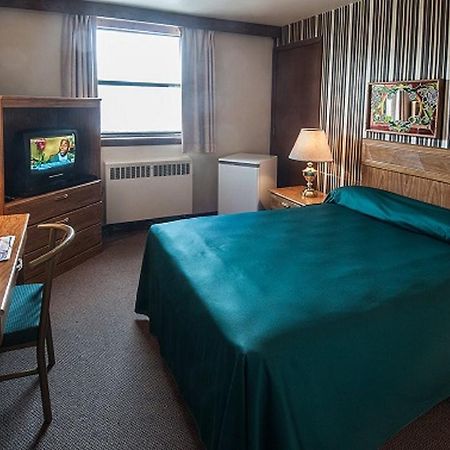 وينيبج Curtis Gordon Motor Hotel الغرفة الصورة